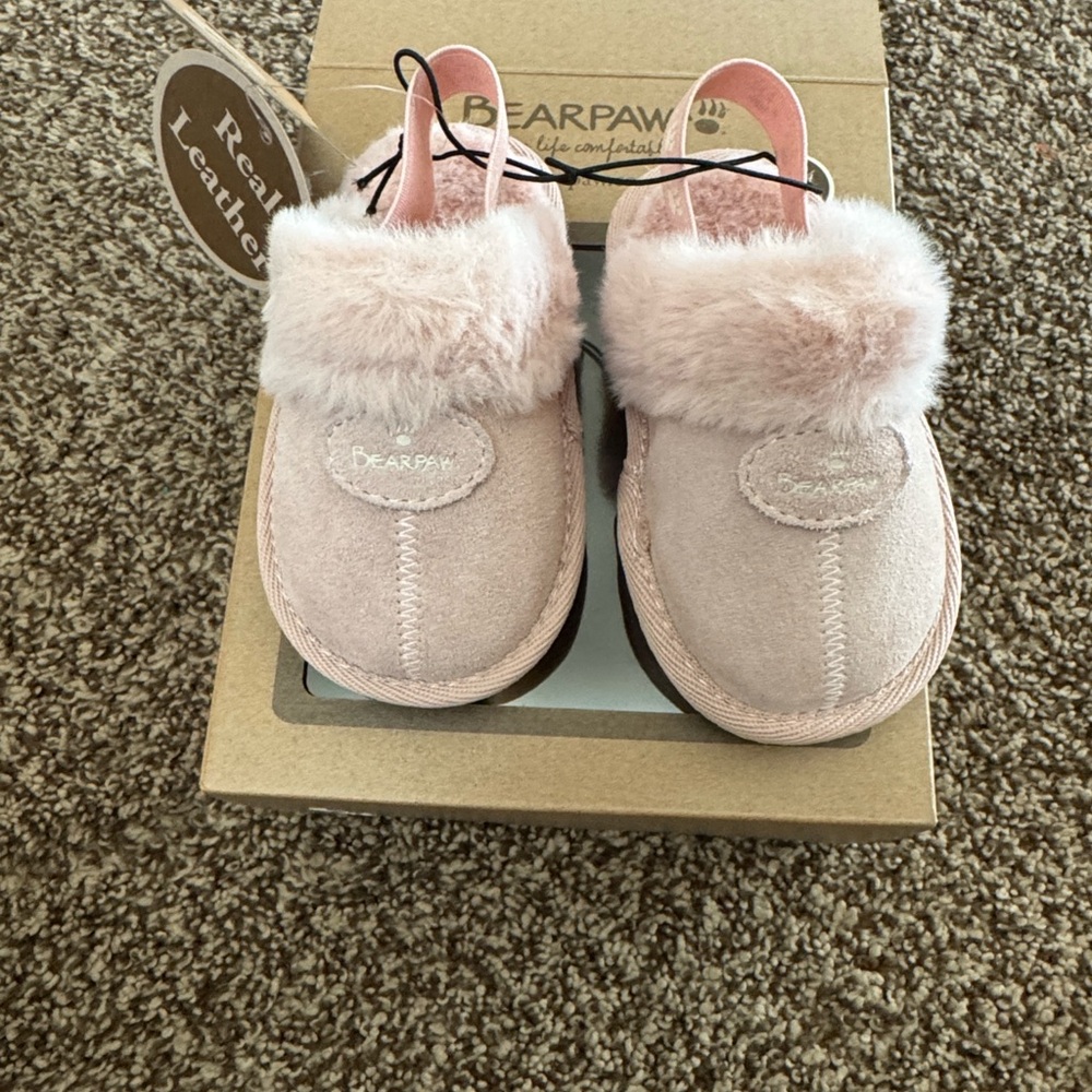 BearPaw Infant Leather Booties with Faux Fur Trim in Pink
